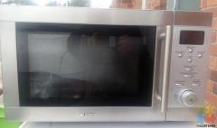 SMEG CONVECTION MICROWAVE OVEN AND GRILL