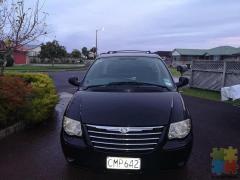 Chrysler voyager self contained