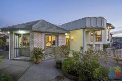 5 Bedrooms, 3 Bathrooms House in Goodwood Heights for Sale