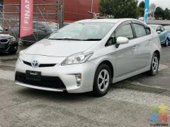 Toyota Prius S **Hybrid/ Low Kms/ Alloys** 2012