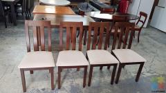 "B QUICK SHOP"(IN MT ROSKILL)SELLING SOLID WOODEN QUALITY DINING SUITE(CAN DELIVER FOR $30)