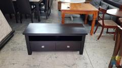 "B QUICK SHOP"(IN MT ROSKILL)SELLING TIDE AND CLEAN WOODEN TV CABINET(CAN DELIVER FOR $30)