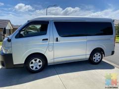017 Toyota hiace minibus for hire ..$140 day