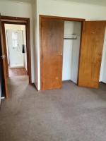 Renovated 2 bedroom spacious upstairs unit For Rent Mt Wellington / Ellerslie