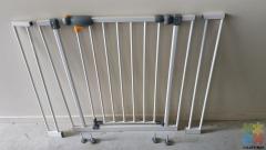 Baby security safety gates