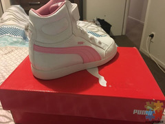 Size 2c Puma shoes
