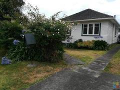 Looking to fill a room in the Ellerslie/Mount Wellington Area!