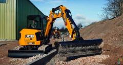 Truck and digger hire