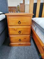 Super Deal: Brand New King Size Bedroom Suite 6PCS Solid Pine Wood - Clair
