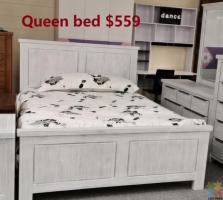 Brand New Queen Bed Made of Acacia Solid Wood White Wash Finished