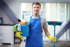 Commercial cleaner