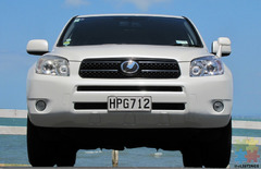 *2005 TOYOTA RAV4* STUNNING IN PEARL WHITE! IMMACULATE CONDITION! GREAT BARGAIN!