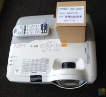 Epson projector EB-435W. RRP $1699