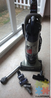 Vacuum Cleaner - Bissell Lift Off Pet