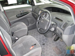 2004 Toyota Estima 2.4 Aeras