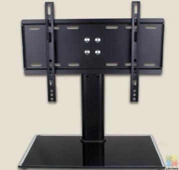 Brand new, Universal TV Stand for 14" - 32" flat TV