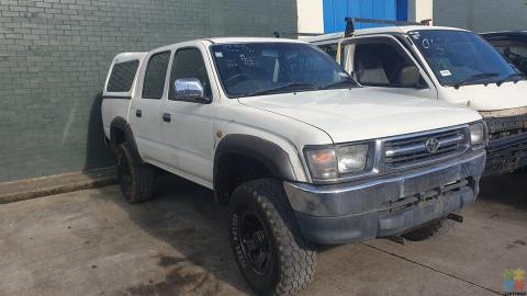 TOYOTA HILUX KZN165 4WD 2001 PARTING!
