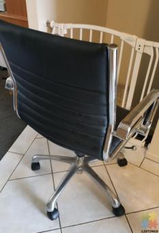 Free chair