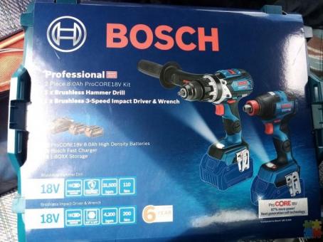 Bosch 18v hammer drill and impact driver kit