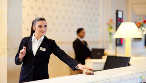 Full-Time Hotel Receptionist Wanted!