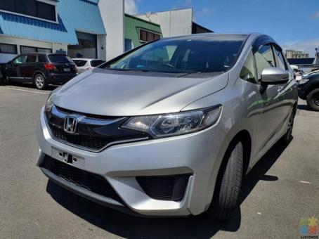 cheap Honda Fit 2016 with low km