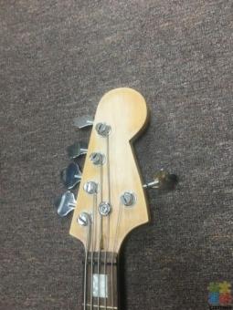 5 String Active Bass Guitar