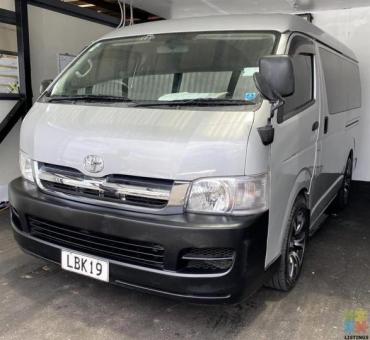 2007 Toyota Hiace Minibus Petrol 10 seater - FINANCE AVAILABLE - DELIVERY AVAILABLE