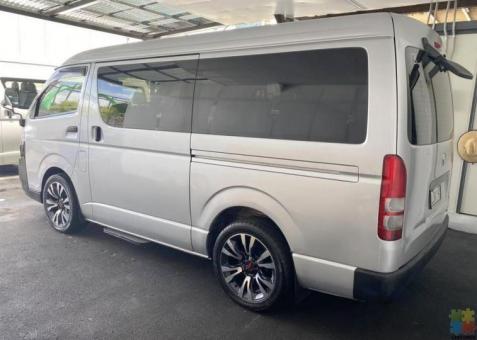 2007 Toyota Hiace Minibus Petrol 10 seater - FINANCE AVAILABLE - DELIVERY AVAILABLE