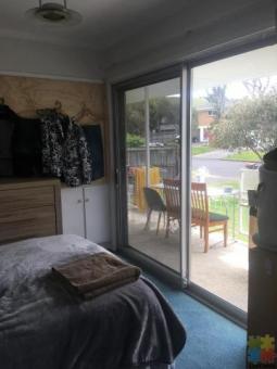 Very nice & sunny room for rent at Epsom