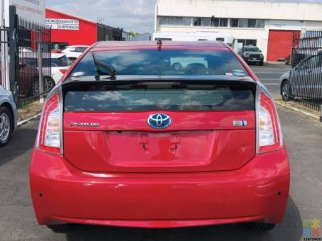 2014 Toyota prius low k's finance available
