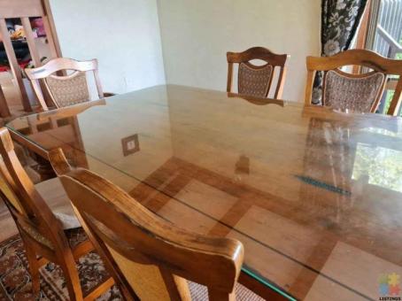 Beautiful solid wood dining table
