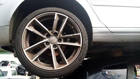 18 INCH AUDI MAG SET WITH TYRES!