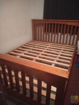 Very nice queen bed..pure wood..Harvey Norman