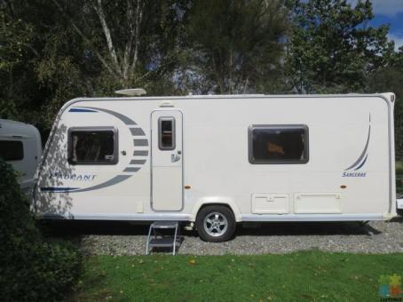 2009 Bailey Pageant Sancerre (series 7) Fixed bed, Full bathroom, solar