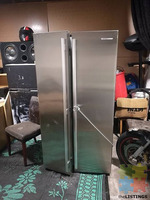 Westinghouse fridge freezer 620L