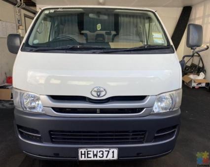 2008 Toyota Hiace Auto Diesel Towbar 3 seater- Delivery Options