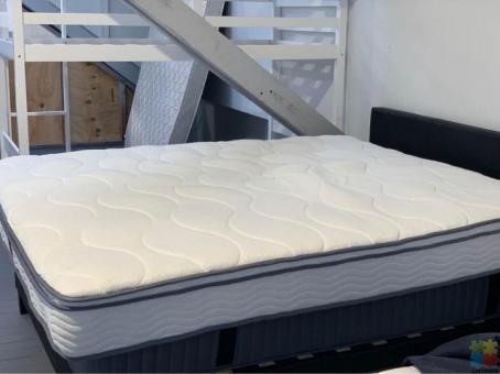 Display model king size pocket spring mattress with euro top (168*203cm)