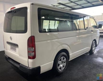 2006 Toyota Hiace Auto Petrol - Delivery Options