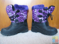 Snow boots for Girls size 10