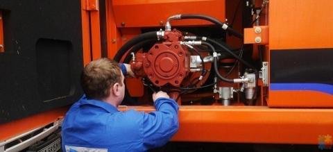 Into Hydraulics? LOOKING to take your skills and experience to the next level?