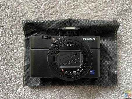 Sony Cyber-shot DSC-RX100 VI (Mark 6) Digital Camera