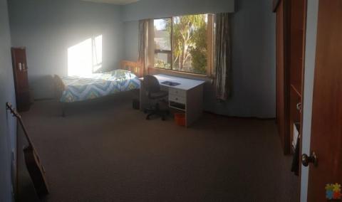 Hi all, We have a double bed available in Northcote.