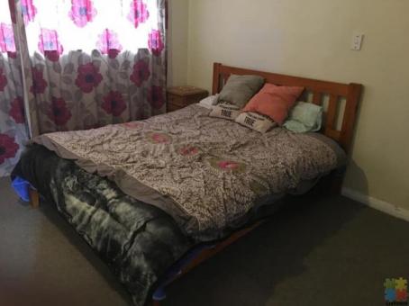 2 bed room House for rent, westmere Auckland
