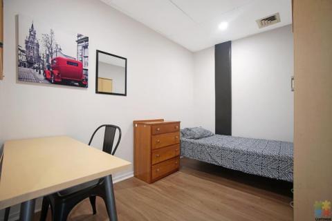 ROOM AVAILABLE AT ANZAC AVENUE CBD