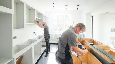 Carpentry apprentice - Bathroom renovation