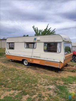 1987 zephyr 530 caravan 17ft