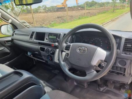 2015 Toyota Hiace MINIBUS TD 3.0D/4AT