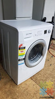Very good quality F&P 6 kg washing machine LIKE NEW used condition (CAN DELIVER)