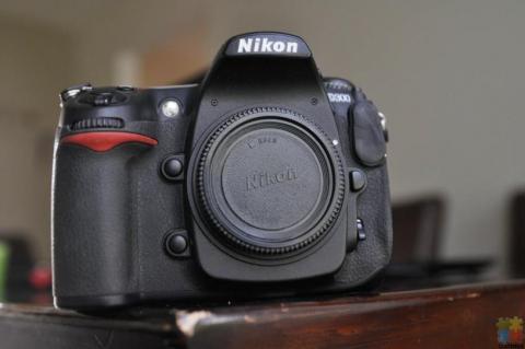 Nikon D300 camera body only