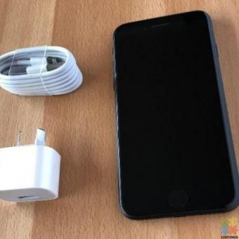 iPhone 7 256GB Black with accessories